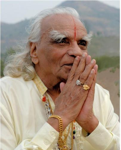 Yogacharya Sri BKS IYENGAR (8)